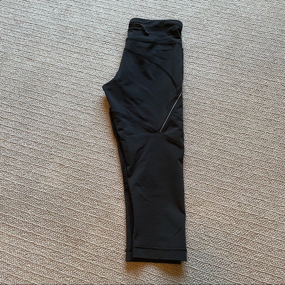 Lululemon Running Capris - Picture 6 of 6